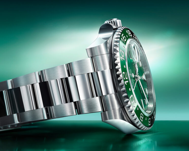 rolex-new-watches-2025-gmt-master-ii-oyster-bracelet_m126729vtnr-0001_2412uf_003-landscape-768x614