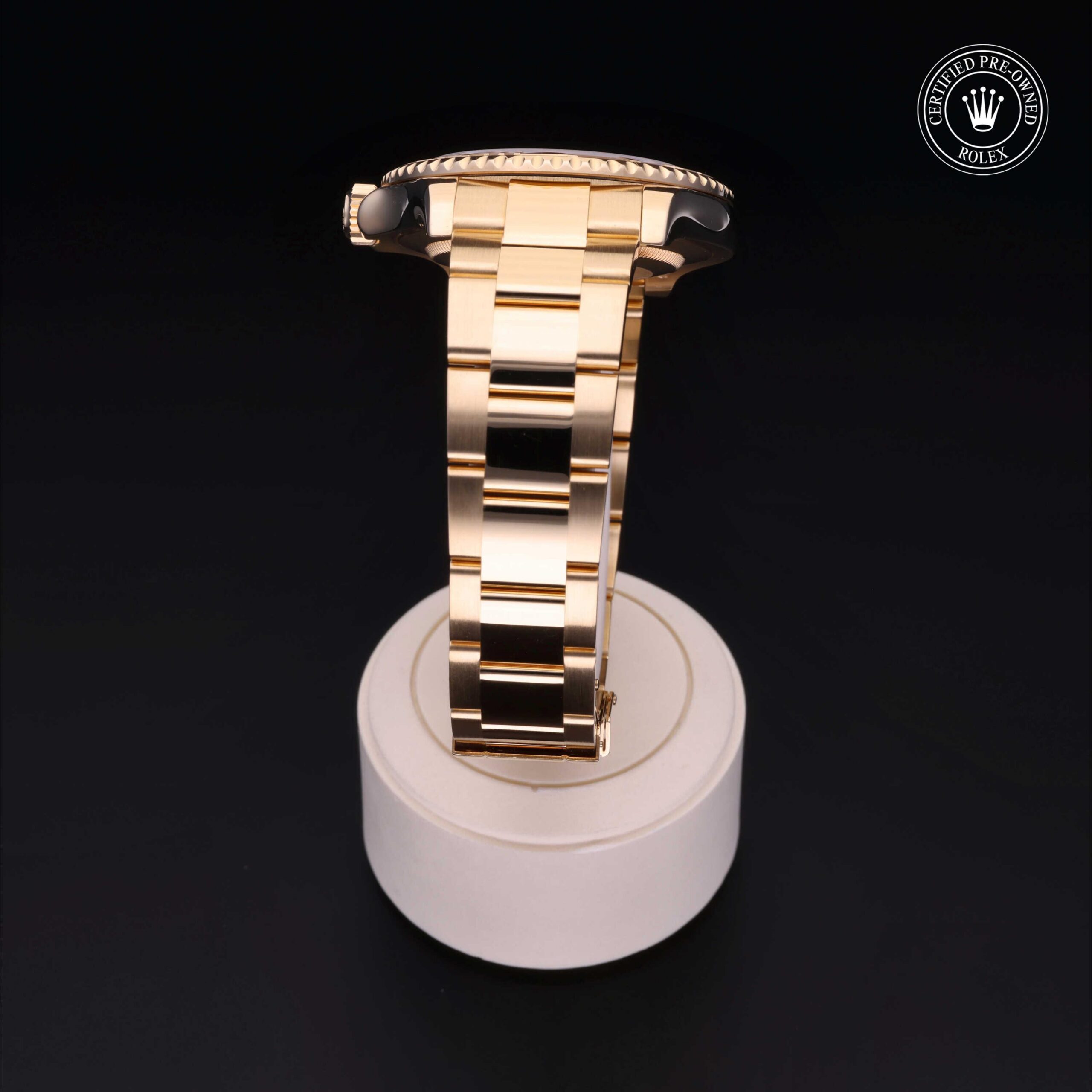 Oyster Perpetual Yacht-Master 40 - Image 5